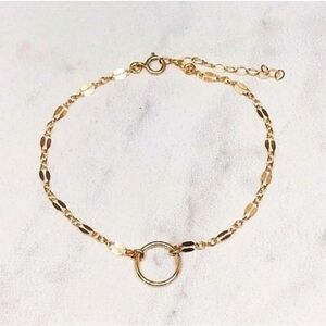 Anthropologie Karma Bracelet Gold Circle Bracelet